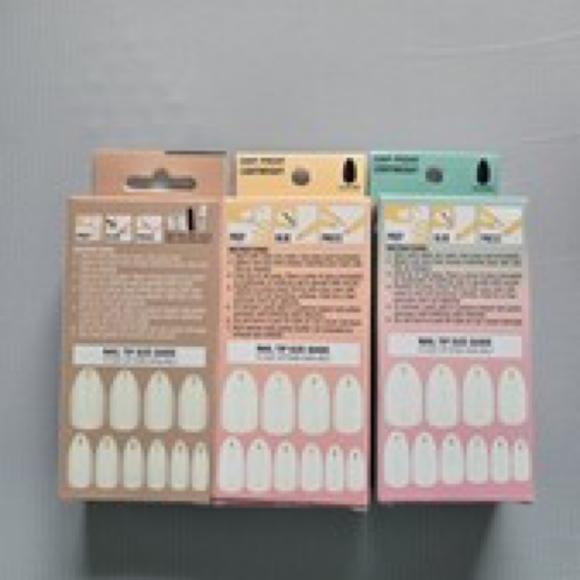 L.A. Colors Nail Frill High Gloss Artificial Nail Tip Kit 33 PC Lot of 3 - Picture 3 of 9